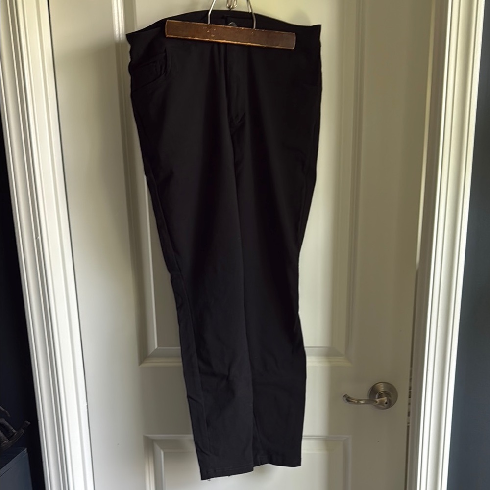 SHEIN Black Skinny Pants